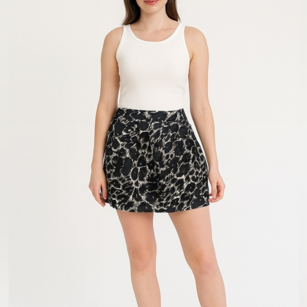 Forever 21 Black and White Animal Print Mini Skirt